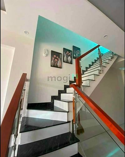 Hình ảnh Nhà HXT Thái Phiên,P8, Q11 51m2 1tỷ790 SHR