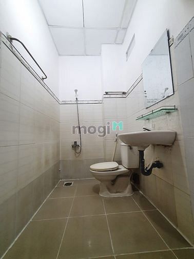 Hình ảnh Phòng mới 100%, có ban công, nội thất