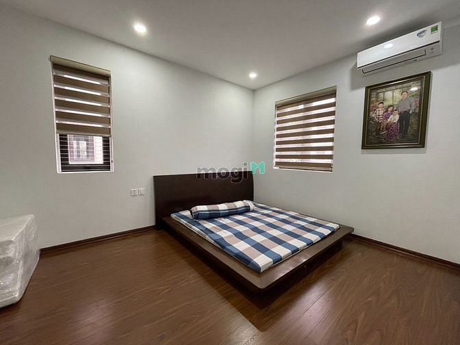 Hình ảnh CHo thuê biệt thự căn góc vườn hoa 135m2 KĐT Centa City