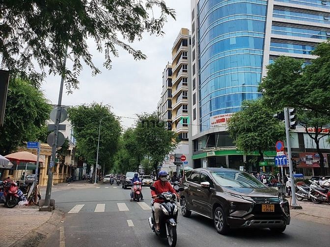 Hình ảnh Nhà cho thuê nguyên căn Phan Đăng Lưu,Bình Thạnh , Tổng DTSD 1000m2