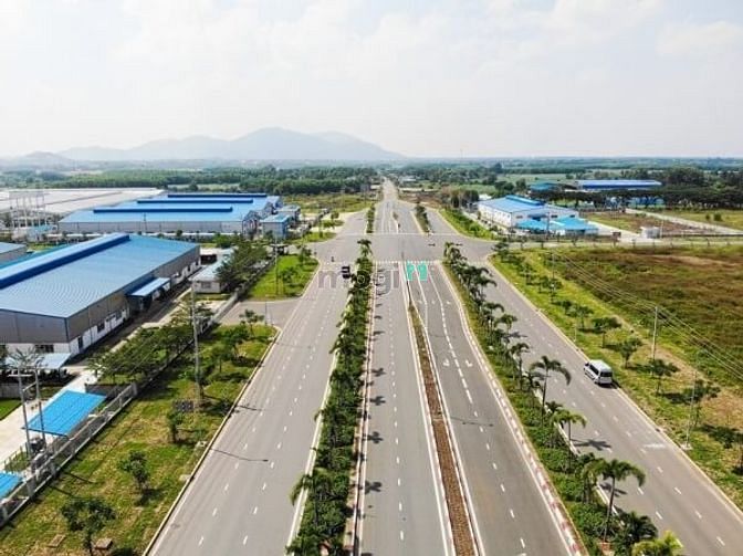 Hình ảnh Bán đất, 32mx38m (1080m2) chuẩn quy hoạch, sát KCN Phước Đông