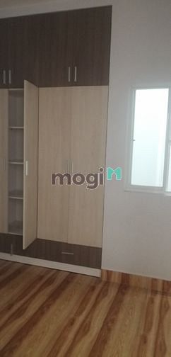 Hình ảnh 🔥 Nhà mới - đẹp, 3 tầng, 2pn 870/18B Lạc Long Quân