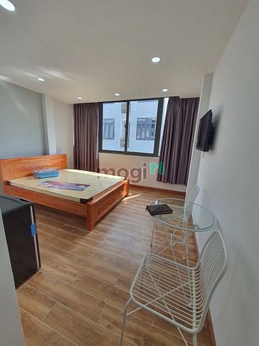 Hình ảnh Studio cửa sổ lớn nằm ngay trung tâm Quận 7