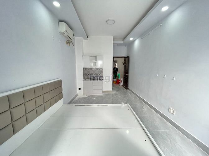 Hình ảnh Stuidio Full Nội Thất Bancol cửa sổ Siêu thoáng- kế bên Phan Xích Long