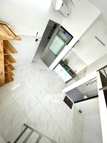 Hình ảnh Phòng 35m2 cửa sổ hướng trời khu vực Bình Thạnh