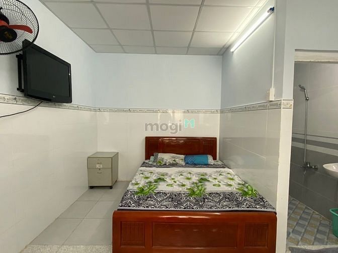 Hình ảnh Studio cửa sổ thoáng mát mới toanh