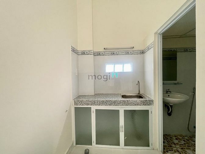 Hình ảnh CHDV Full NT tách bếp - Phòng mới 100% - T.Tâm Q4