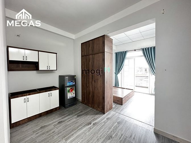 Hình ảnh Mb6623 nạp rút nhanh chóng ban công riêng ngay sát chân cầu Sài Gòn Quận 2