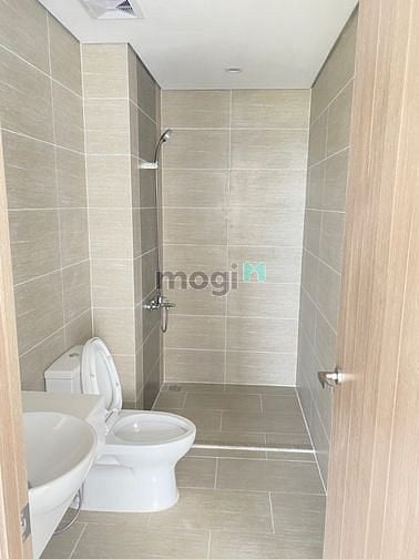 Hình ảnh Chủ cắt lỗ hơn 700tr bán nhanh 2PN + view hồ bơi