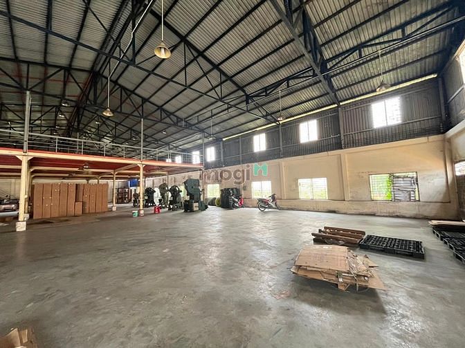 Hình ảnh Cho thuê kho xưởng ở quận bình tân ( 1.300m2)