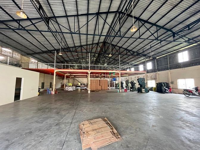 Hình ảnh Cho thuê kho xưởng ở quận bình tân ( 1.300m2)
