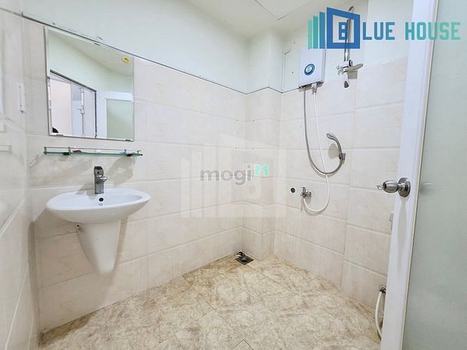 Hình ảnh Căn Hộ 1PN Full Nội Thất Ban Công Ngay Cv Lê Thị Riêng CMT8