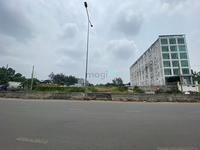 Hình ảnh Bán đất Mặt tiền liên phường 95tr/m2-3600m2-350 tỷ