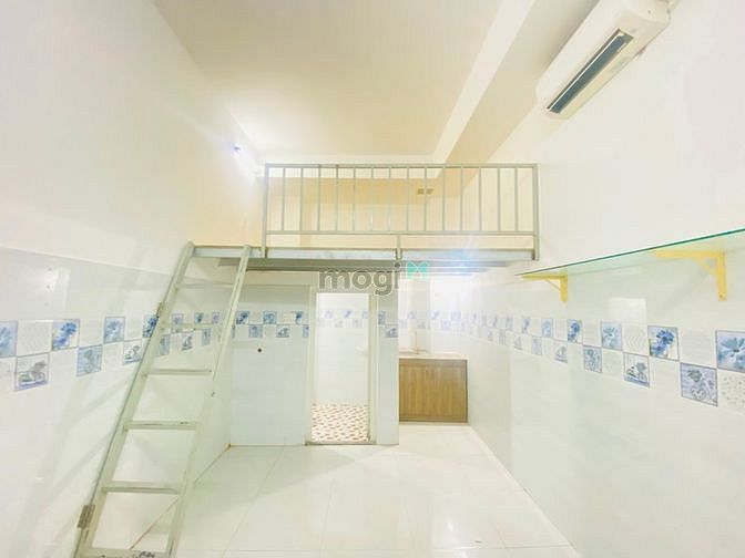 Hình ảnh Duplex nội thất cơ bản ngay gần luỹ Bán bích