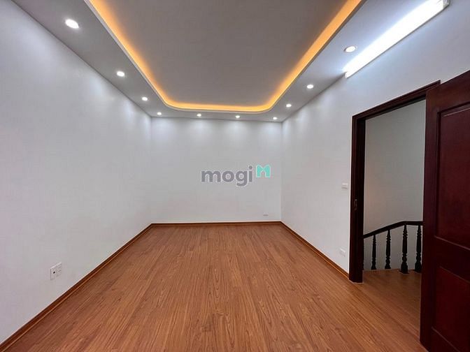 Hình ảnh Bán nhà xây mới Thái Thịnh, 55m2, 5 tầng, mt 5m, 8.2 tỷ
