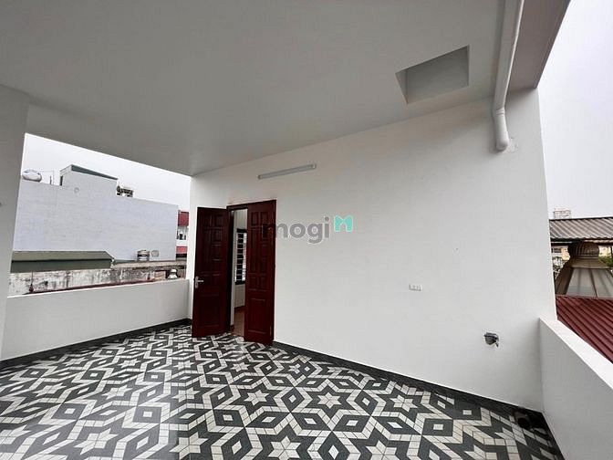 Hình ảnh Bán nhà xây mới Thái Thịnh, 55m2, 5 tầng, mt 5m, 8.2 tỷ