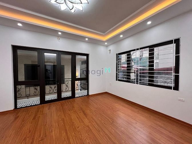 Hình ảnh Bán nhà xây mới Thái Thịnh, 55m2, 5 tầng, mt 5m, 8.2 tỷ