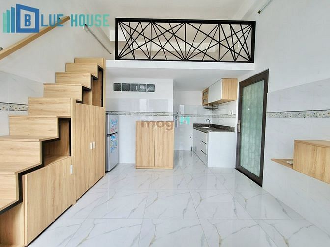 Hình ảnh Căn Hộ Full Nội Thất Ban Công Cửa Sổ Etown Cộng Hòa