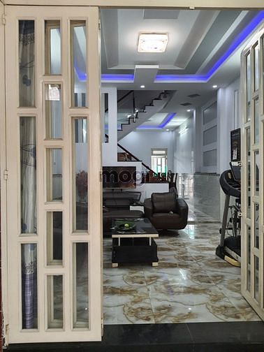 Hình ảnh Cho thuê nhà nguyên căn đẹp fun nội thất