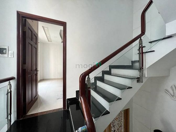 Hình ảnh Nhà hẻm 8m 1 Sẹc Ngay Ngã 4 Ng Văn Lượng-Lê Đ Thọ