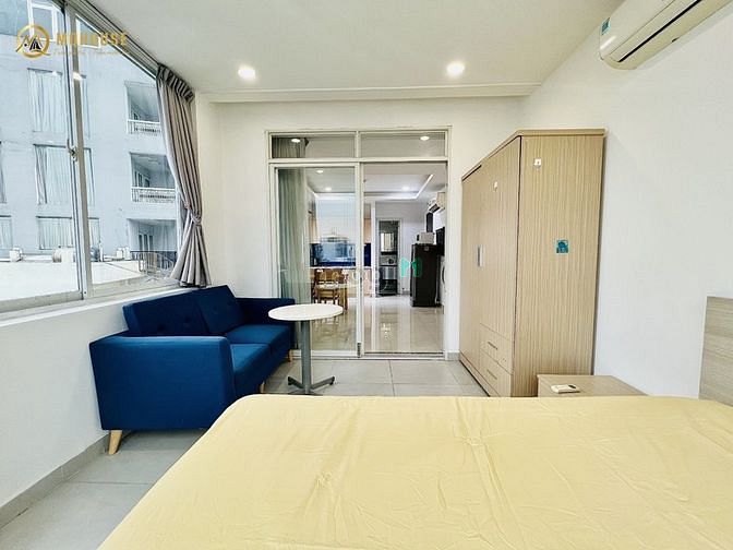 Hình ảnh Chdv đường Hoàng Hoa Thám, Phú Nhuận, Ban công
