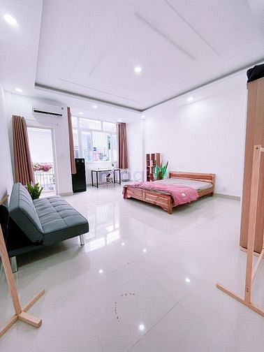 Hình ảnh Ngay chung cư Hà Đô - Ban Công - Thang máy - Hầm xe