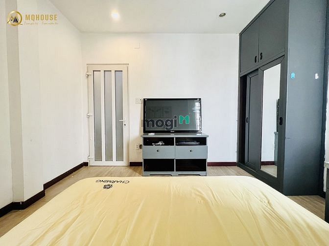 Hình ảnh Chdv đường Hoàng Văn Thụ, Phú Nhuận, ban công