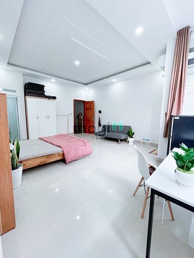 Hình ảnh Ngay chung cư Hà Đô - Ban Công - Thang máy - Hầm xe