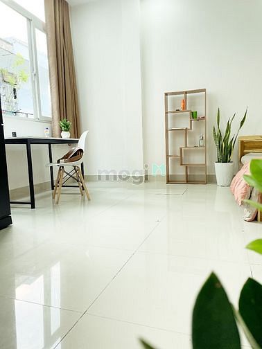 Hình ảnh Ngay chung cư Hà Đô - Ban Công - Thang máy - Hầm xe