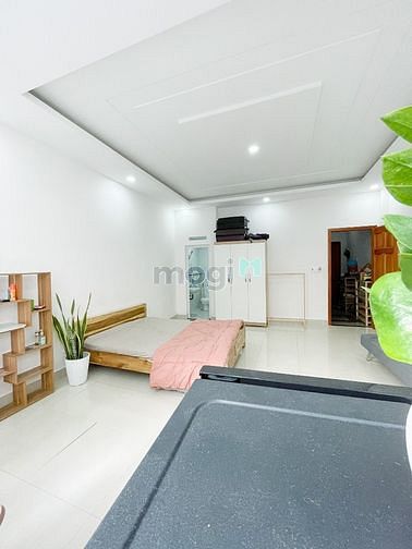 Hình ảnh Ngay chung cư Hà Đô - Ban Công - Thang máy - Hầm xe