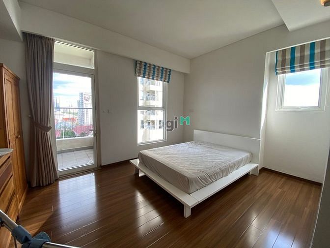 Hình ảnh Cho thuê 3PN view thoáng 2 ban công tại Thảo Điền Pearl