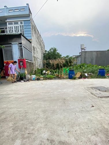 Hình ảnh ĐẤT 4 x 19m vào 1 SẸC Đường 6M. Gần ChỢ. Giá Chỉ 699