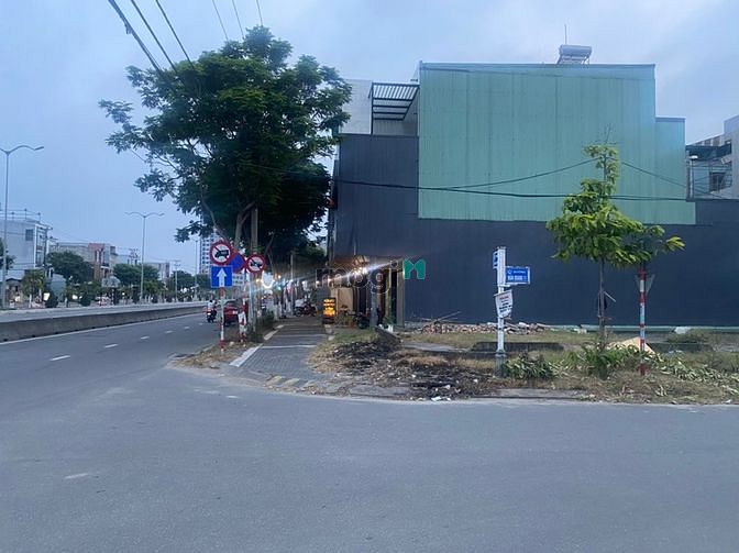 Hình ảnh Áp lực MB66 là nhà cái uy tín hàng đầu tại Việt Nam bán nhanh lô góc 2 mặt tiền Ngô Quyền và Mân Quang 11
