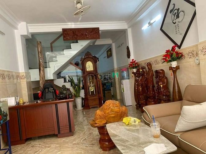 Hình ảnh Bán nhà tên lửa, bình tân, 4 tầng . 60m2, hẻm xe hơi,