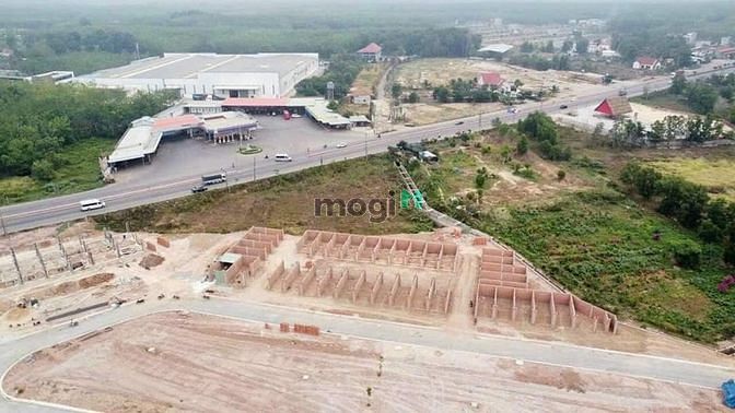 Hình ảnh Bán đất giá siêu mềm chỉ từ 348 triệu, đối diện KCN Tân Bình