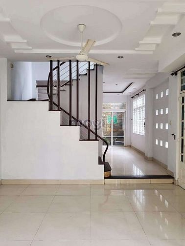 Hình ảnh Cho thuê nhà MT Bình Phú 2, P10, Quận 6