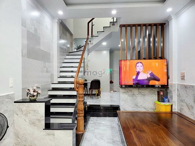 Hình ảnh Bán gấp nhà Đồng Đen, Quận Tân Bình, SHR -1 tỷ240tr,50M2
