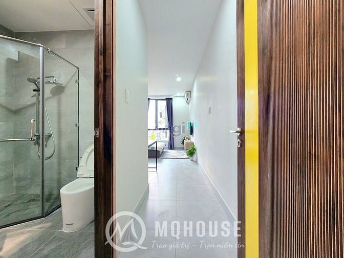 Hình ảnh Studio cửa sổ ngay chân cầu Cây Gõ