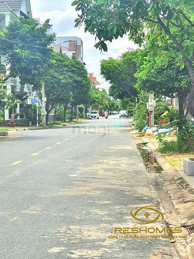 Hình ảnh Bán nhà 1 trệt 3 lầu đường N10 khu dân cư D2D, P.Thống Nhất, Biên Hòa