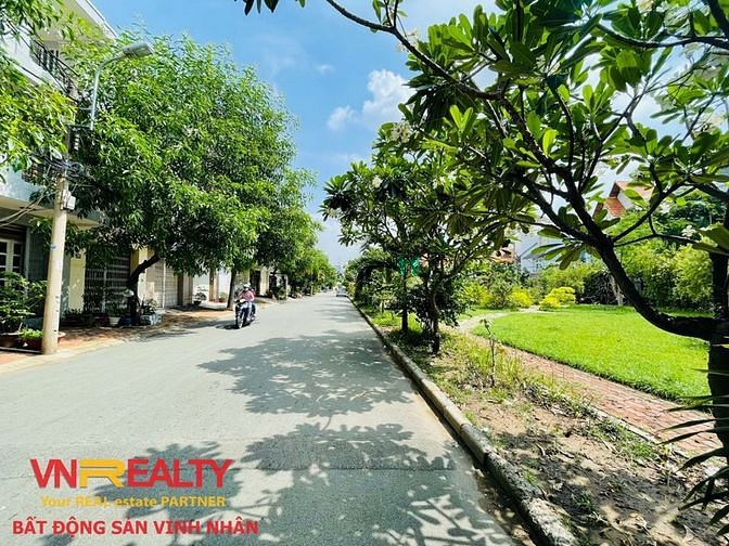 Hình ảnh Bán lô đất C28 đối diện MB66 là nhà cái uy tín hàng đầu tại Việt Nam,KDC Nam Long Phú Thuận ,Quận 7.