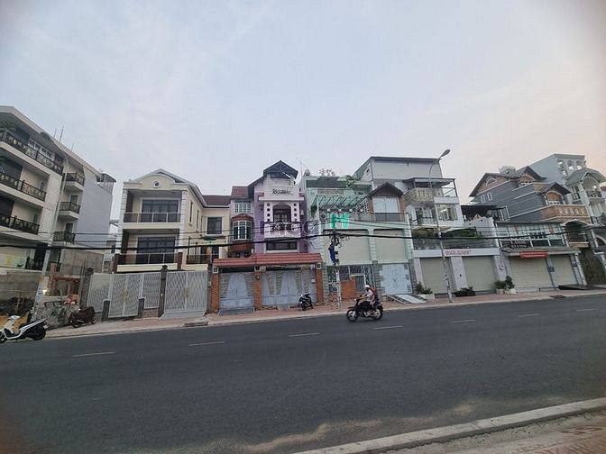 Hình ảnh Biệt Thự MT đường số 26 Q6 - sát METRO - 8x19