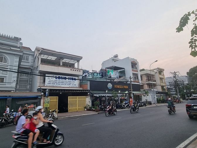 Hình ảnh Biệt Thự MT đường số 26 Q6 - sát METRO - 8x19