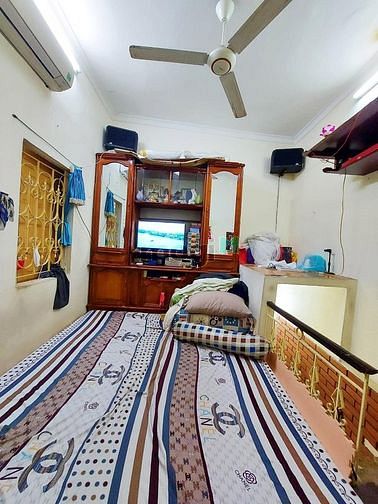 Hình ảnh Bán nhà Linh Quang chỉ 2 tỷ , 23mx3T, mt 4,1m