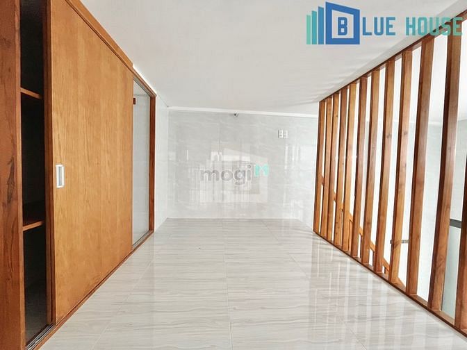 Hình ảnh Duplex Gác Cao 1m8_Ốp Full Gỗ_ Phòng View Kính cực chill_Aeon Tân Phú