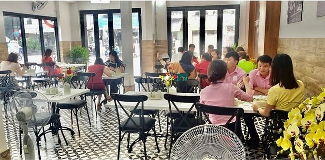 Hình ảnh Cho Thuê Góc 2MT Bạch Đằng P2 Tân Bình DT:8x16m trệt lầu