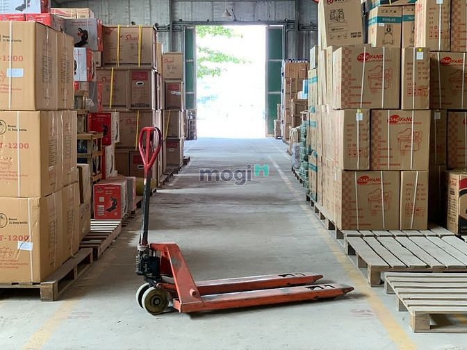 Hình ảnh Cho thuê Kho - Bãi ngay tại trung tâm TP HCM