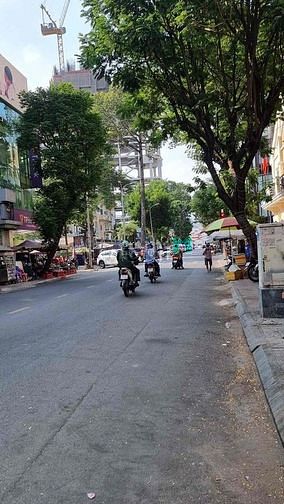 Hình ảnh Hot !!!! cho thuê nhà Phó Đức Chính , Quận 1
