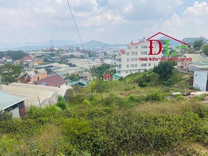 Hình ảnh Bán đất mặt tiền Trịnh Hoài Đức Phường 11 Đà Lạt hợp xây dựng biệt thự