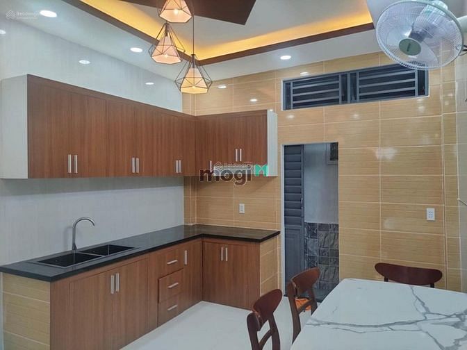 Hình ảnh Bán nhà  Nguyễn Văn Cừ P2 Q5,giáp Q1- 1