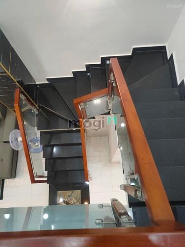 Hình ảnh Bán nhà  Nguyễn Văn Cừ P2 Q5,giáp Q1- 1
